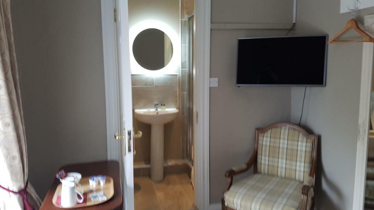 The Bounty Bar Guesthouse Trim Zewnętrze zdjęcie